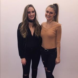 Tan quarter sleeve shirt